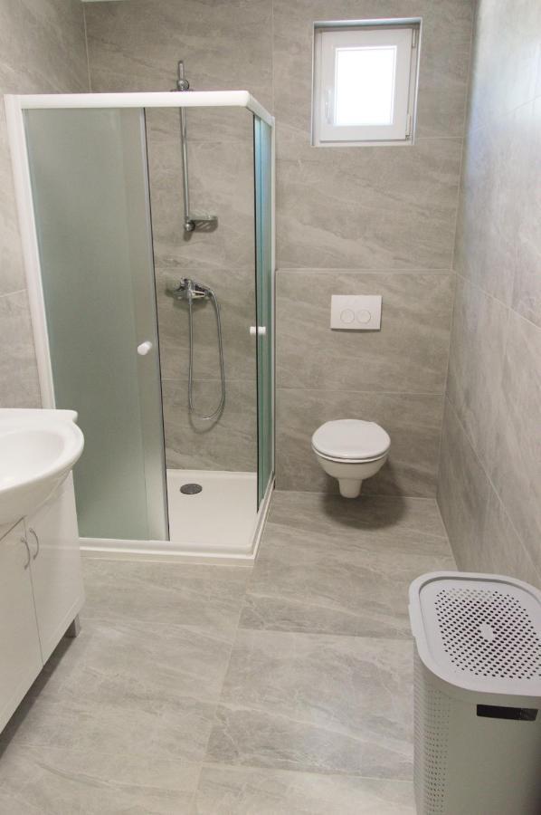 Appartamento Apartman Miki Bibinje Esterno foto